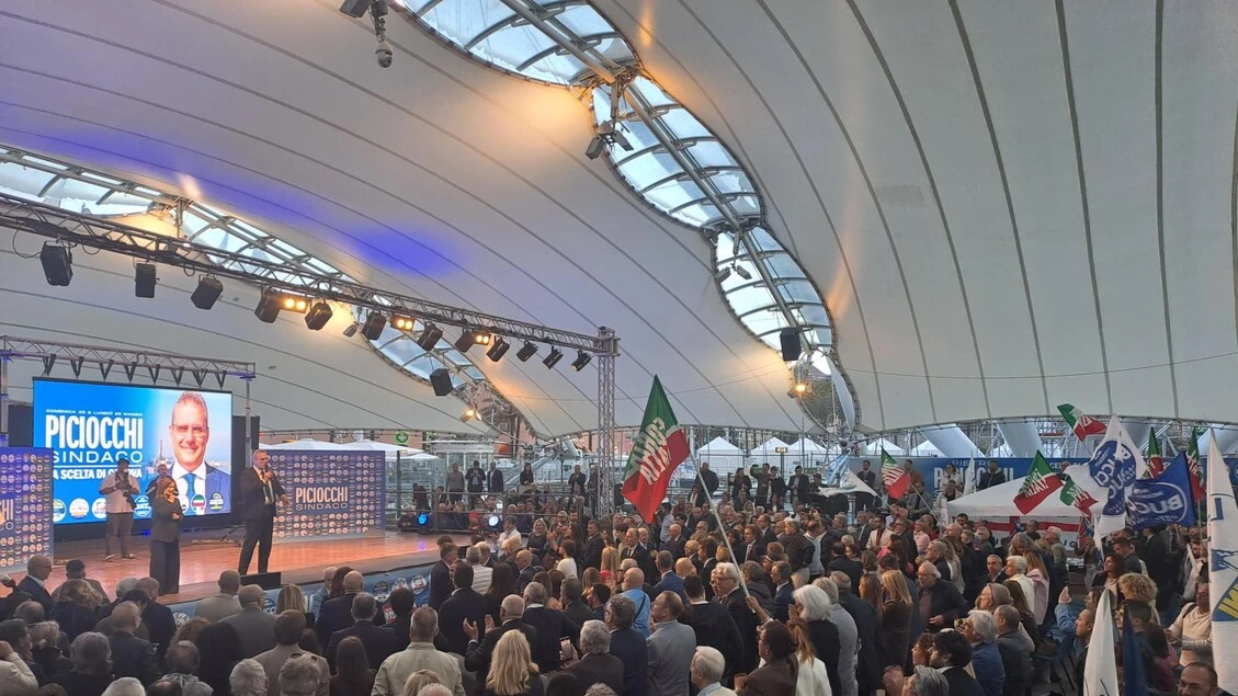 La volata amministrative parte da Genova, sfida fra big