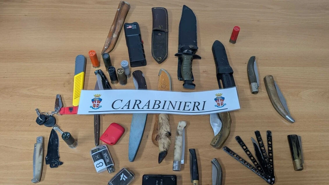 Rapine a minori nel centro di Pisa, 5 coetanei arrestati
