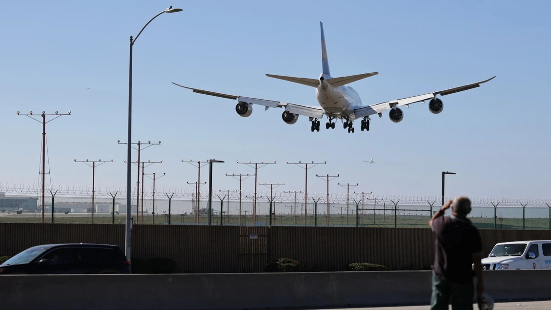 Ft, 'aeroporti Ue a rischio carburante entro tre settimane'