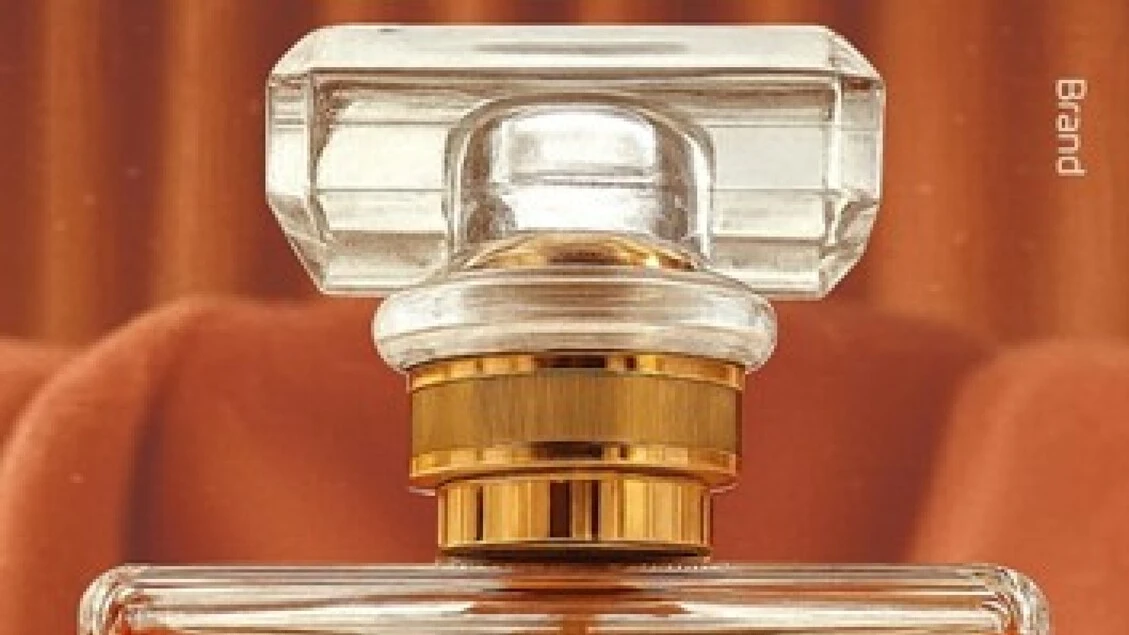 Il profumo, una storia di seduzione tra icone e tendenze