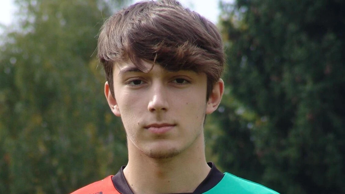 Omicidio Bergamo, il parroco ai funerali: 'Ferite due famiglie'