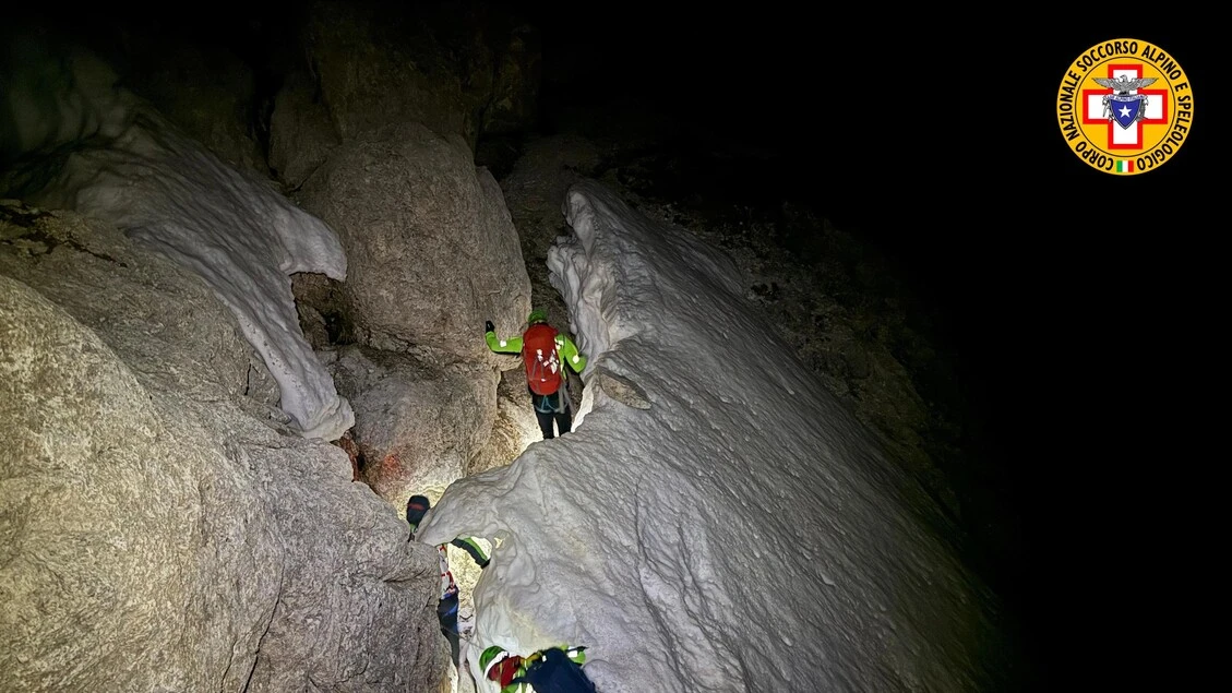 Bloccati nella notte sul Gran Sasso, salvati dal Soccorso alpino