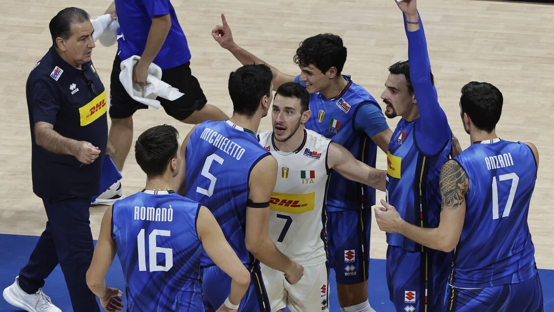 Pallavolo: accoglienza trionfale per gli azzurri a Fiumicino