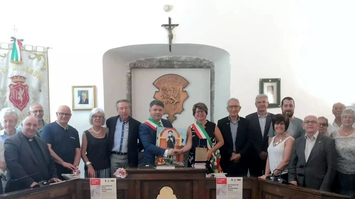 Borgo San Dalmazzo e Agnone gemellati per il 'prete giusto'