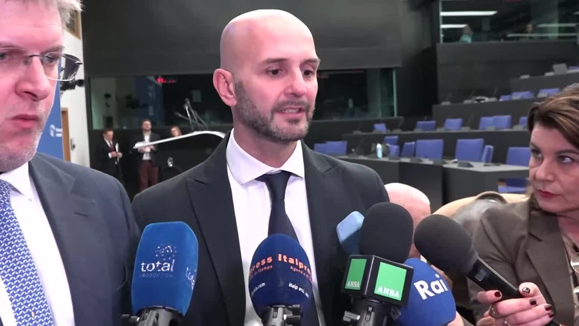Ue, Procaccini: 