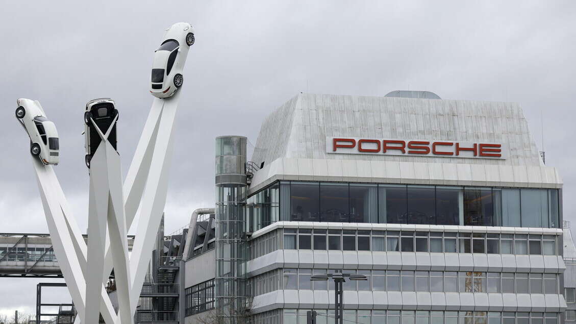 Giù del 30% utili di Porsche, taglia 4.000 posti di lavoro