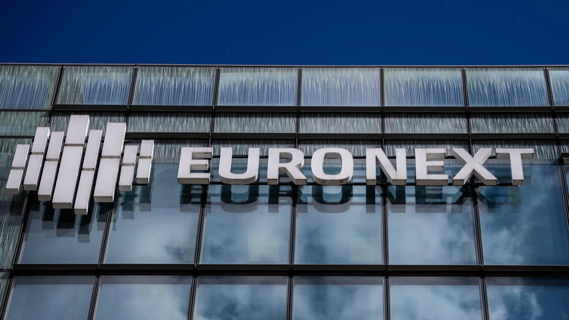 Borsa: l'Europa tiene in attesa di Wall Street, Milano +0,1%