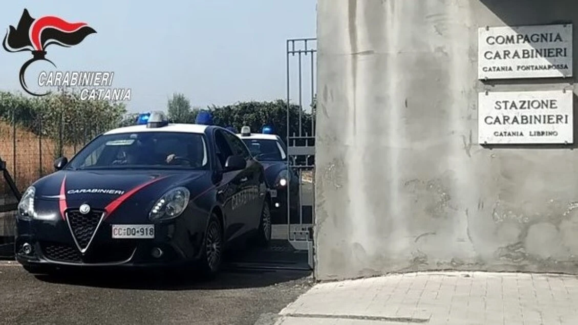 Torturato perchè mancano soldi spaccio di droga, 3 arresti