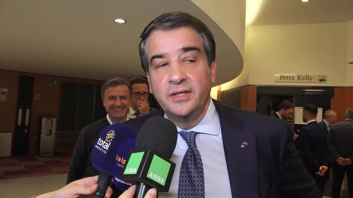 Ue, Fitto: 