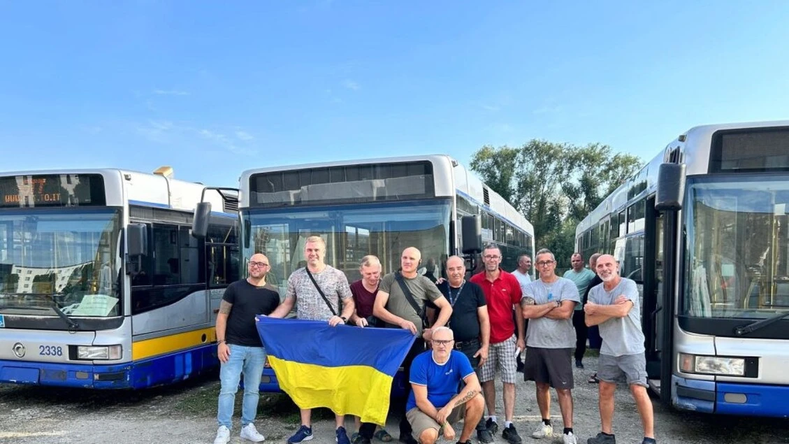 Ucraina: Kharkiv prende in consegna 5 bus donati da Torino