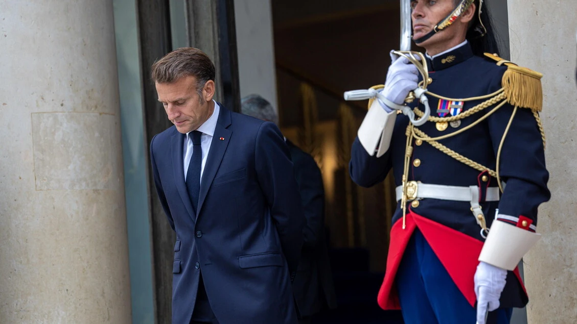 Macron, 'se Russia rifiuta negoziato, sanzioni e risposte'