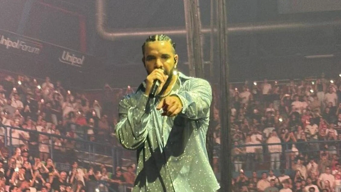 Drake canta per la prima volta in Italia, 'si avvera un sogno'