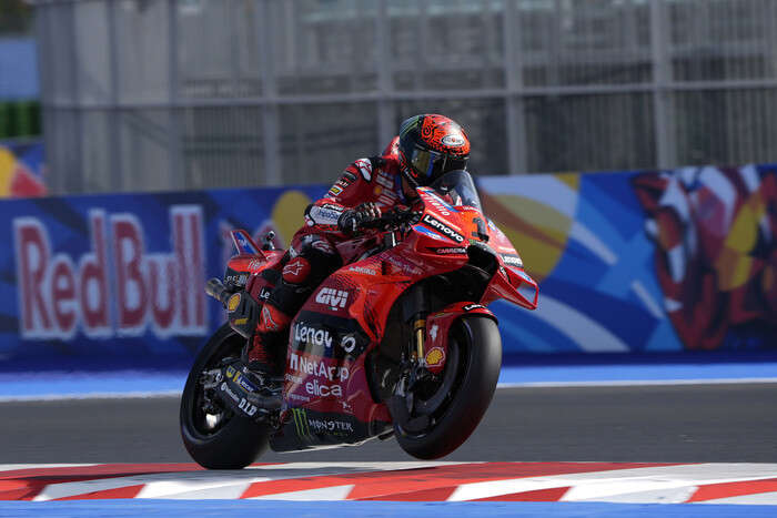 ++ MotoGp: Misano; Ducati Bagnaia in pole, quarto Martin ++