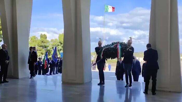 4 novembre, Bari: il presidente della Camera Fontana alla cerimonia