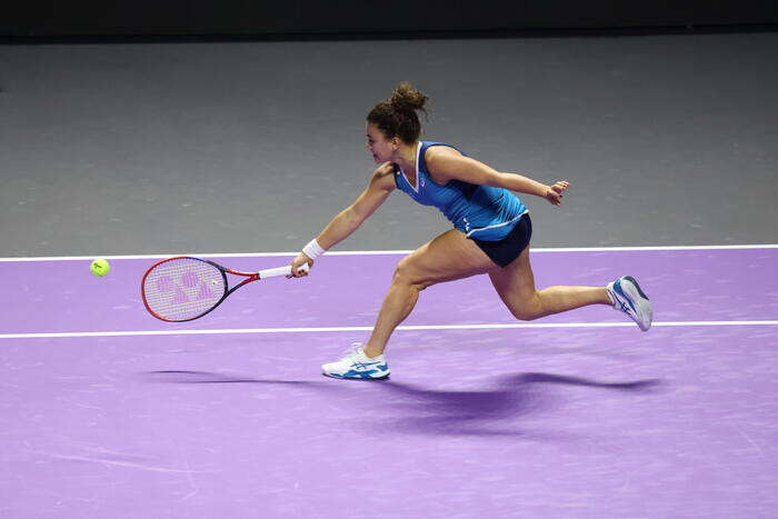 Wta Finals, Zheng batte Paolini con un doppio 6-1