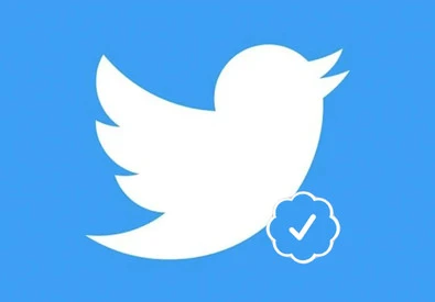 Twitter, torna il processo di verifica per la 'spunta blu'