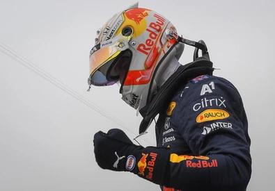 F1: in Francia pole a Verstappen davanti a Hamilton
