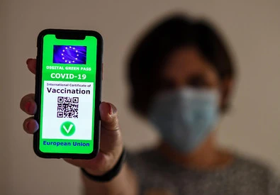 Garante, ok a green pass, blocco provvisorio app IO