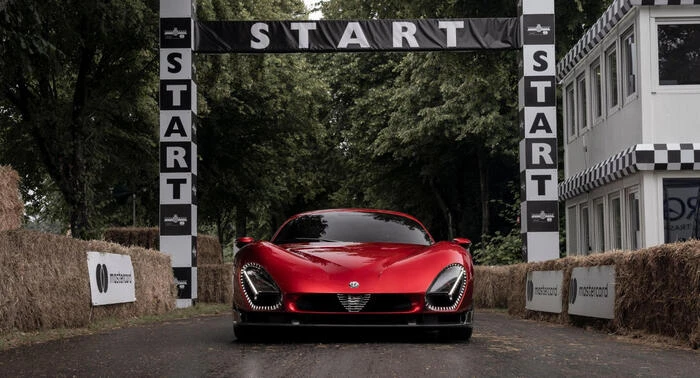 Alfa Romeo a Goodwood Festival of Speed con 33 Stradale e Junior