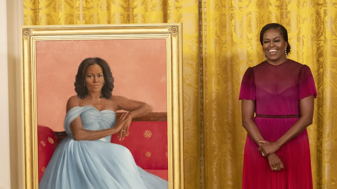 Tutti i look di Michelle Obama, il nuovo libro ex First Lady