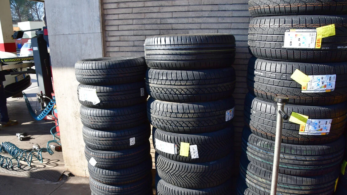L'Ue semplifica le regole sulle etichette energetiche e per pneumatici