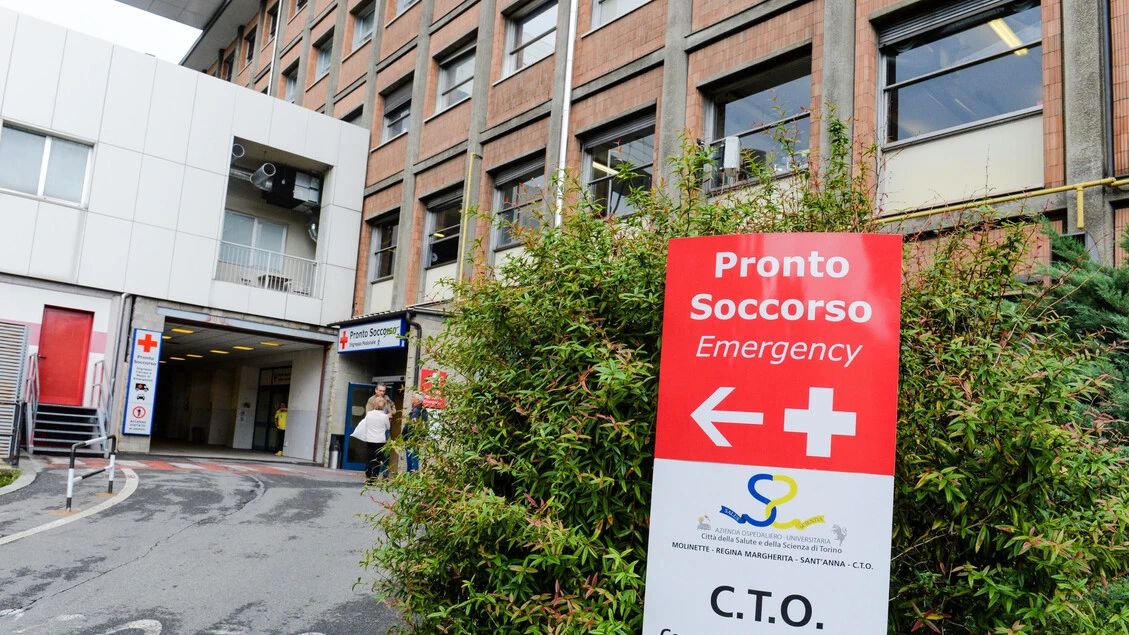 Investita sulle strisce nel Torinese, grave ragazza 15enne