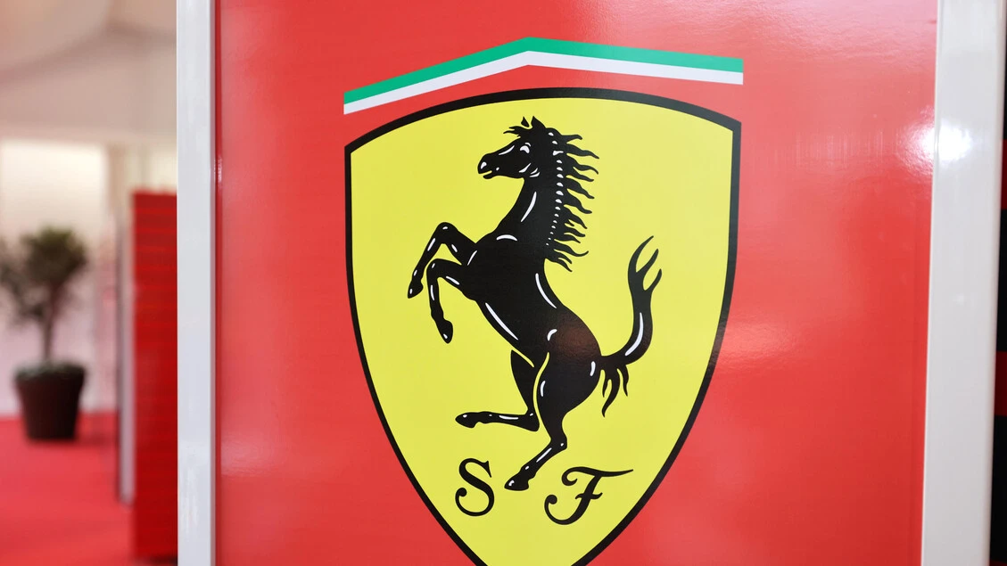 Sequestrata Ferrari da 700 mila euro in porto a Genova
