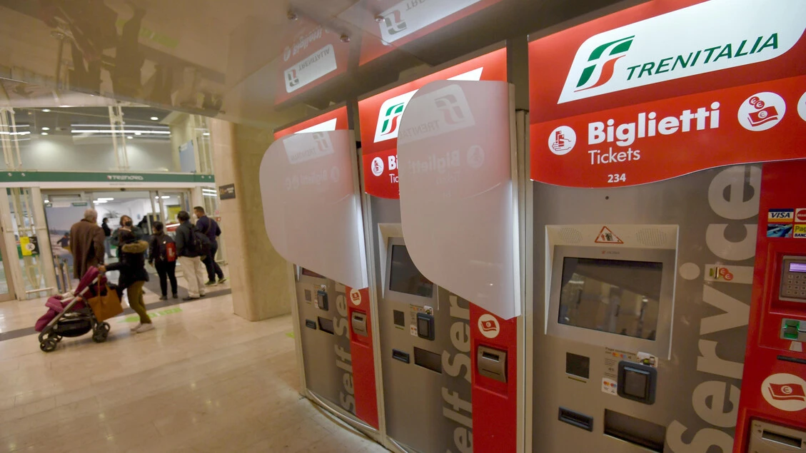 Trenitalia, attacco hacker su alcuni dati dei clienti