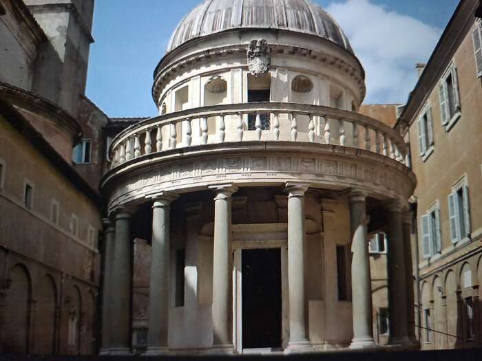 Premio Tempietto Bramante a Patricia Urquiola e Teresa Sapey