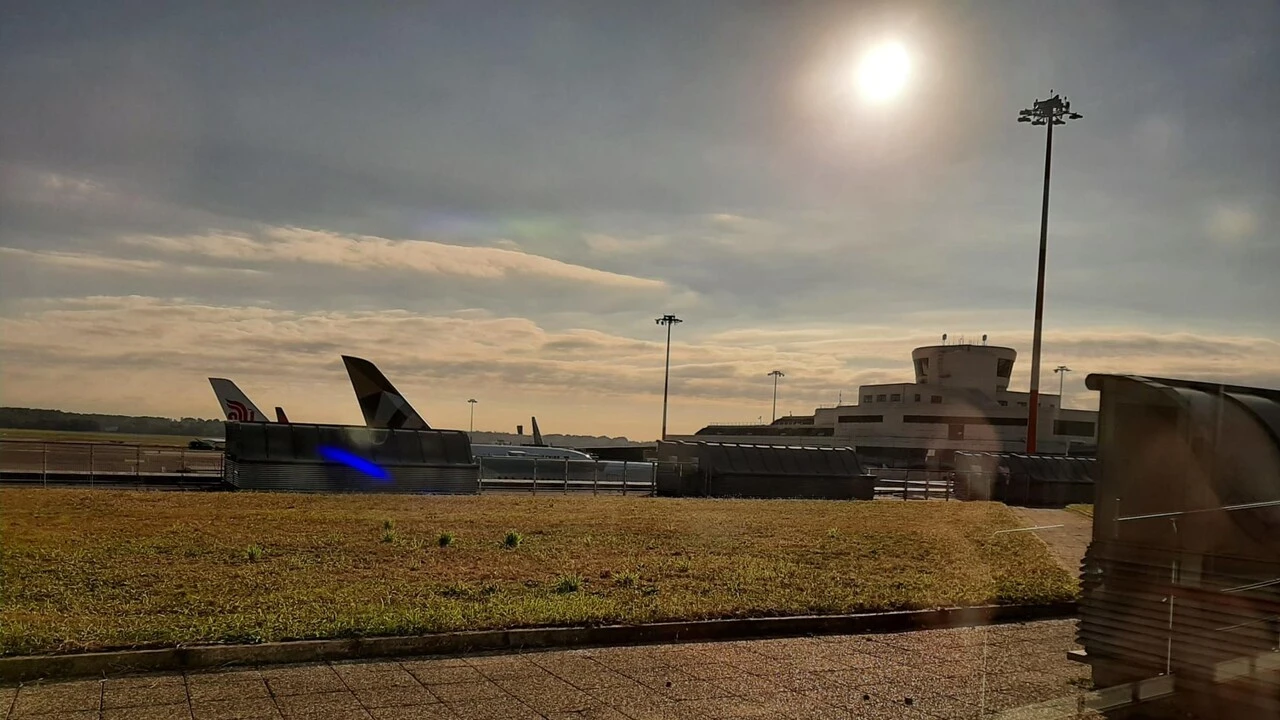 Tra Malpensa e Linate cancellati circa 160 voli per lo sciopero
