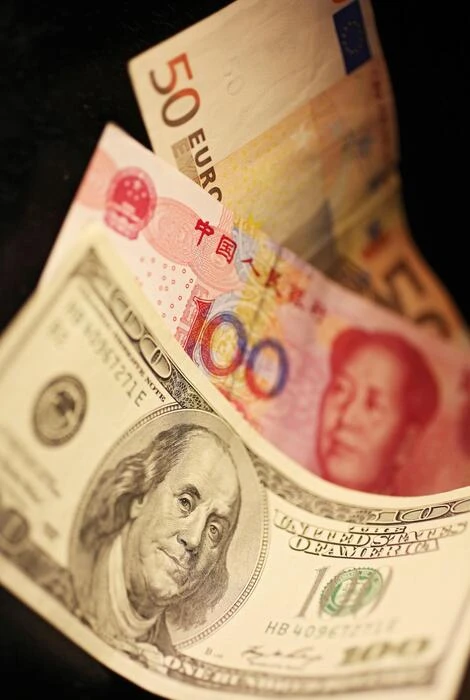 L'euro è in calo, a 1,0754 dollari (-0,44%)