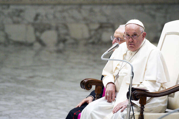 Il Papa, 'viviamo tempi segnati da conflitti e chiusure'