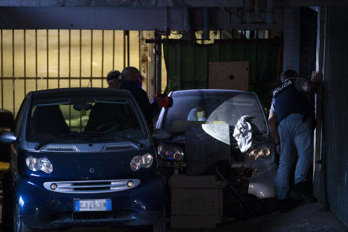 Blitz anticamorra a Napoli, 17 in carcere e 5 ai domiciliari