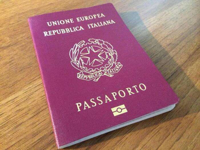 La commissione Ue lancia proposta di passaporti digitali