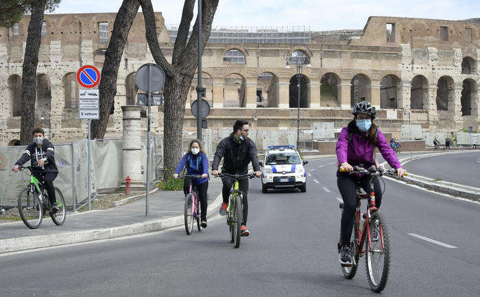 Domenica ecologica a Roma, 1 dicembre stop auto in Fascia Verde