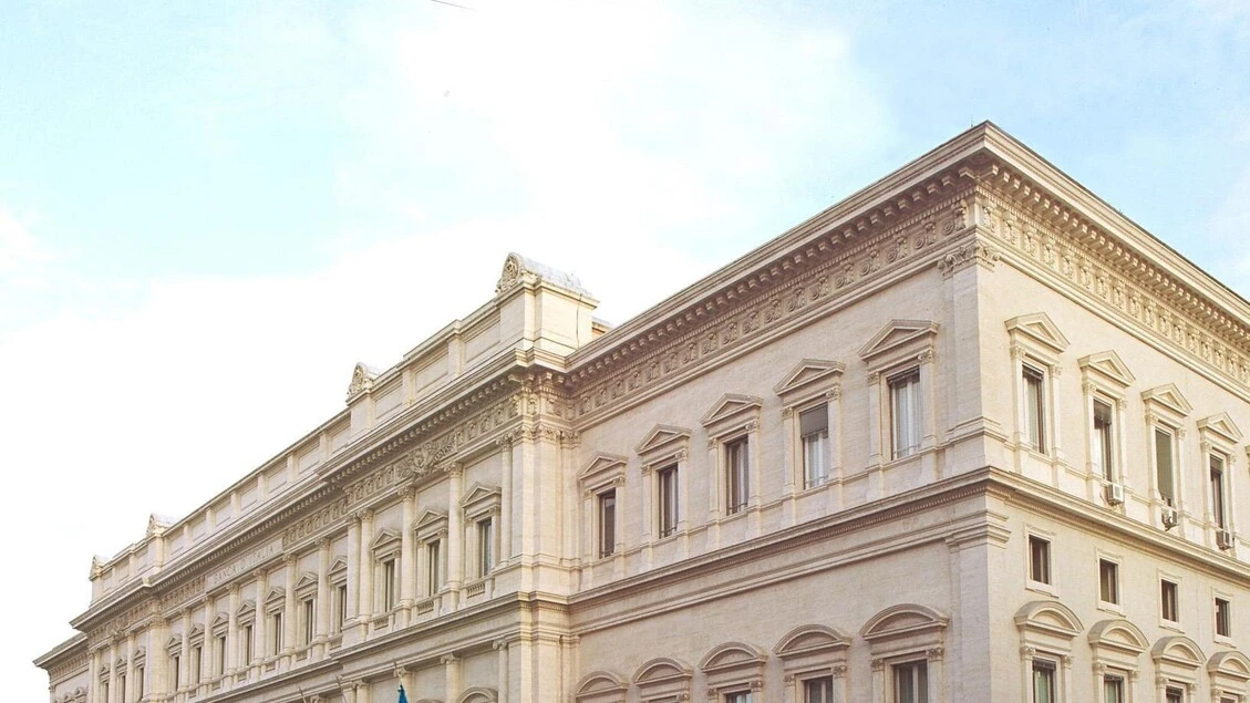Bankitalia più 'verde' nel 2025, calo emissioni e consumo energia