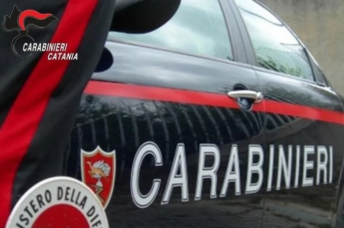Presunti abusi sulla figlia piccola, arrestato il padre