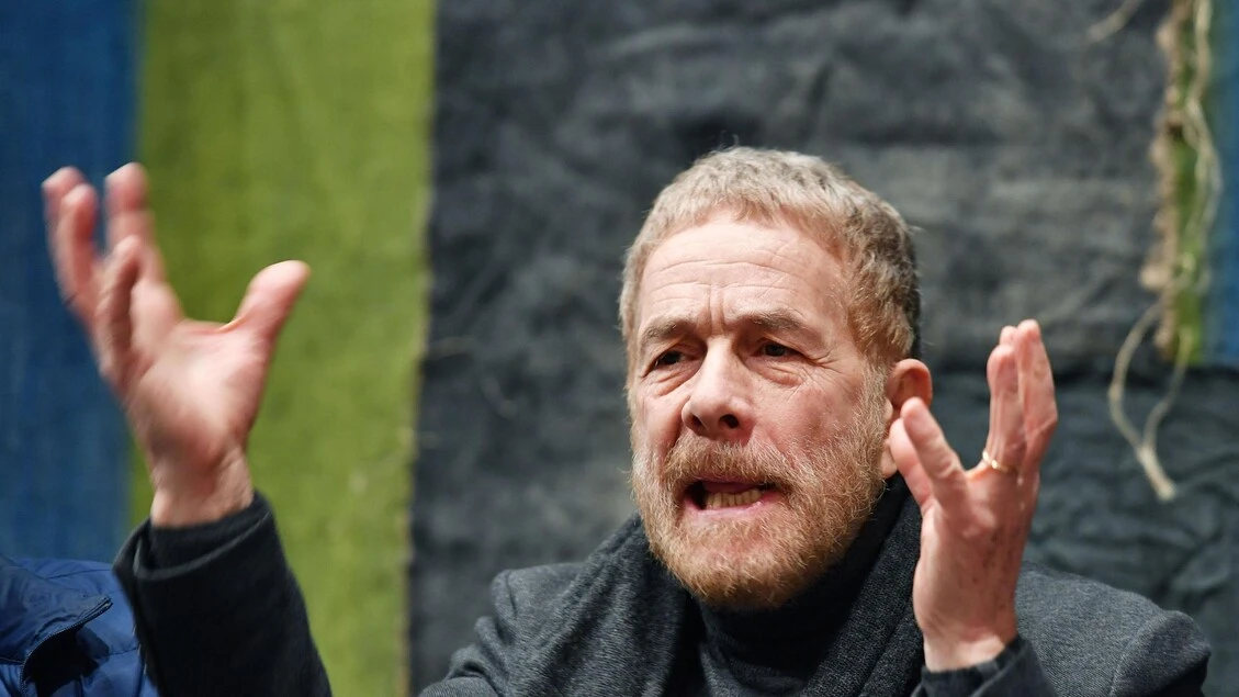 Prospettiva Dante tra 'versi d'amore e prose di romanzi'