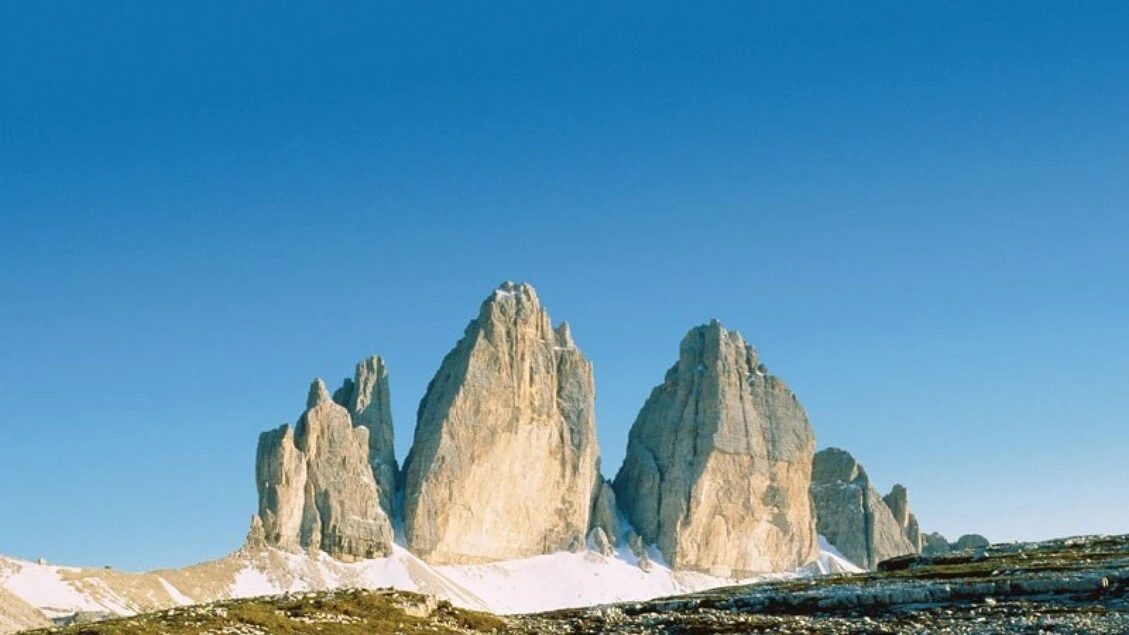 Tre Cime, nell'estate 2026 traffico regolamentato nelle valli dolomitiche