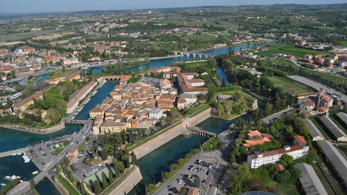 Morto Vittorio Bozzetto, esperto di architettura militare