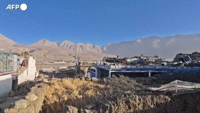 Terremoto in Tibet, si cercano i sopravvissuti fra le macerie