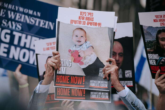 Idf, 'grande preoccupazione per i bambini Bibas e la madre'