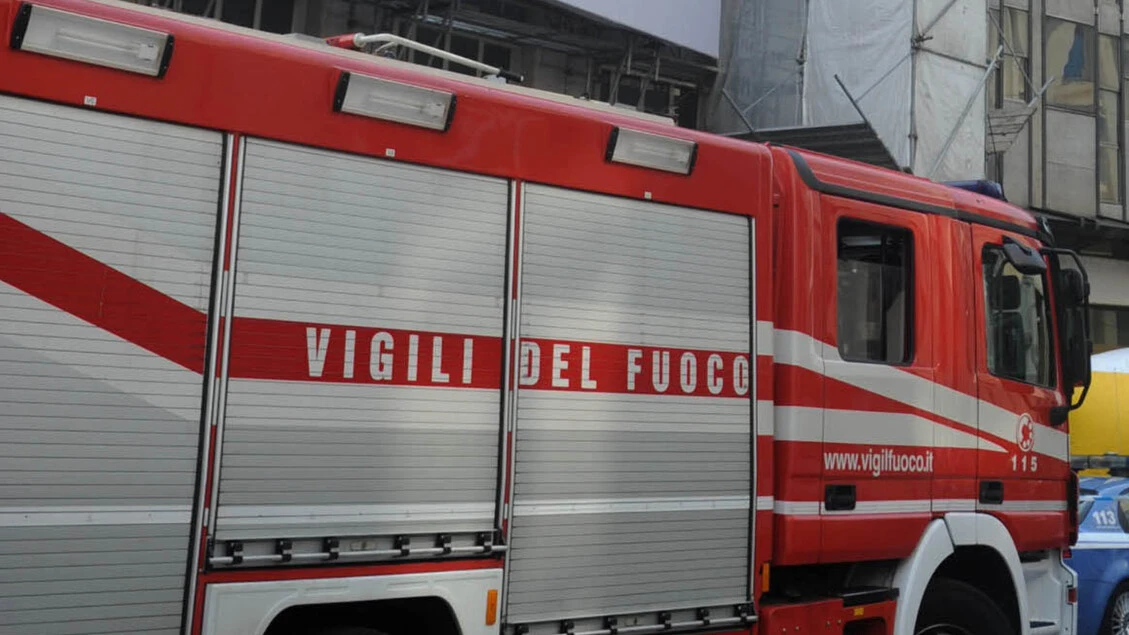 Donna non vedente salva l'anziana madre dal rogo di casa