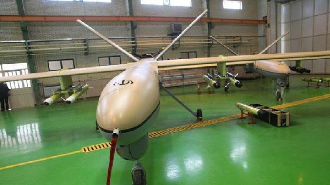 Iran svela un nuovo drone kamikaze, lo Shahed-107