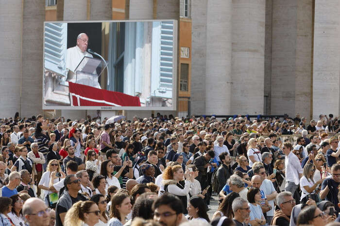 Il Papa, la guerra è ignobile, penso a bimbi massacrati a Gaza