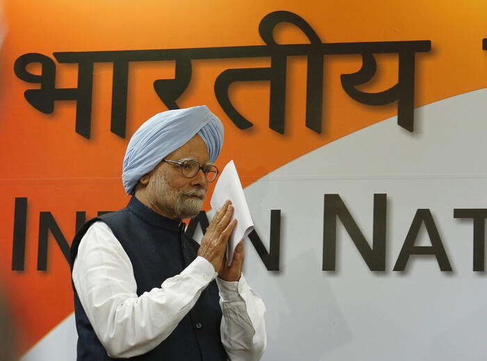 India: omaggio bipartisan all'ex premier defunto Manmohan Singh