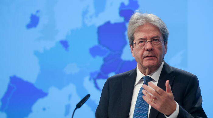 Gentiloni, 'la sinistra non sottovaluti minaccia di Mosca'