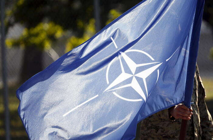 Fonti Nato, l'invito d'ingresso a Kiev è più probabile