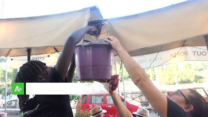 Nubifragio a Roma, fiumi d'acqua piovana a due passi dal Colosseo