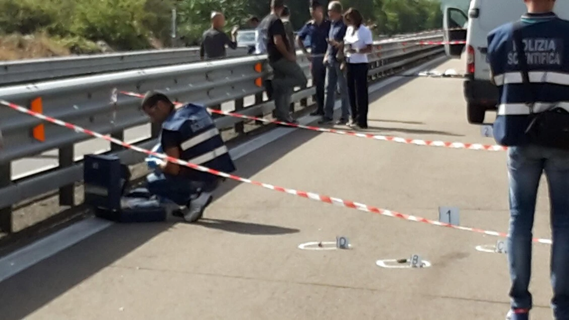 Rapina a furgone portavalori, chiuso un tratto dell'A14 nelle Marche